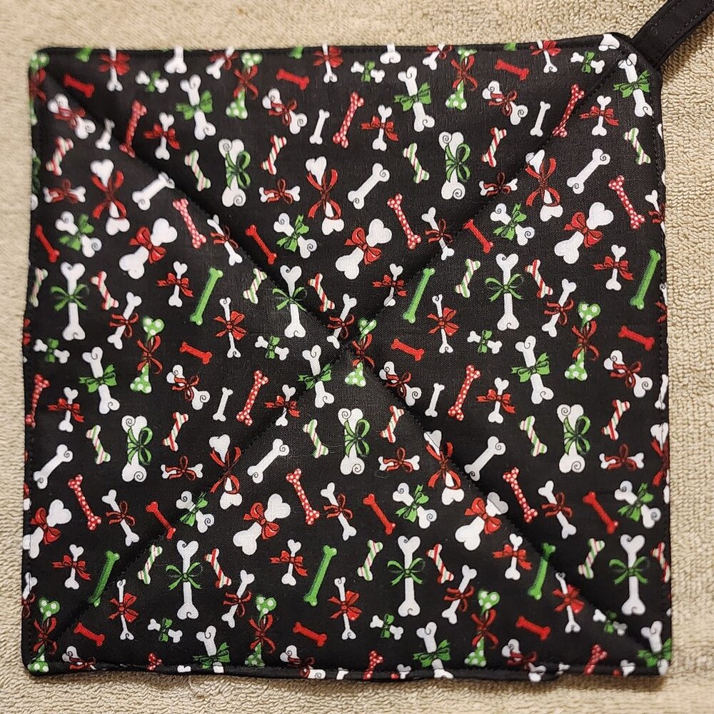 Pot holder or Pot Holder- Dog bones with Christmas colors